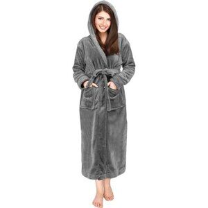 Threads Women's Plush Fleece Hooded Bathrobe – Long Spa Robe